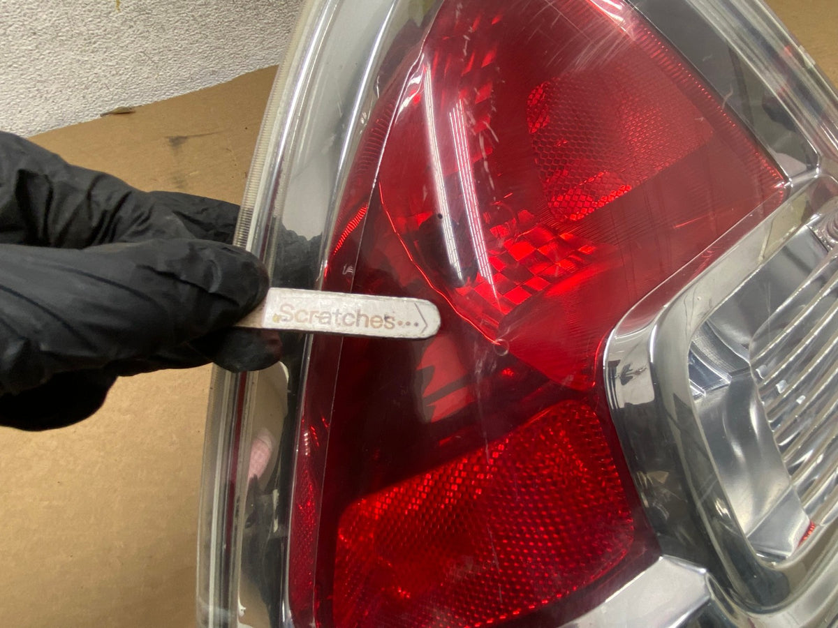 2006 2007 2008 2009 Ford Fusion Tail Light Left Driver LH Side AH4221 LK3