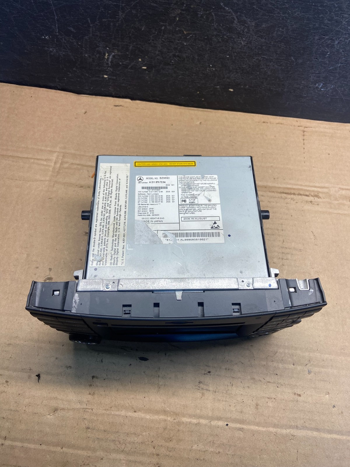 2009-2011 Mercedes Benz W211 E350 E500 Radio Screen Navigation Display AE2517 DG3