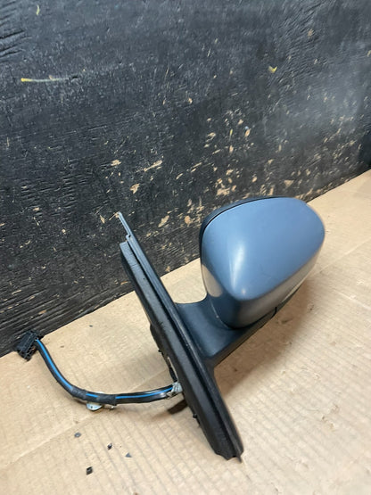 2011-2016 Volkswagen Jetta Sedan Left Driver View Door Mirror Oem Y1724 MS2