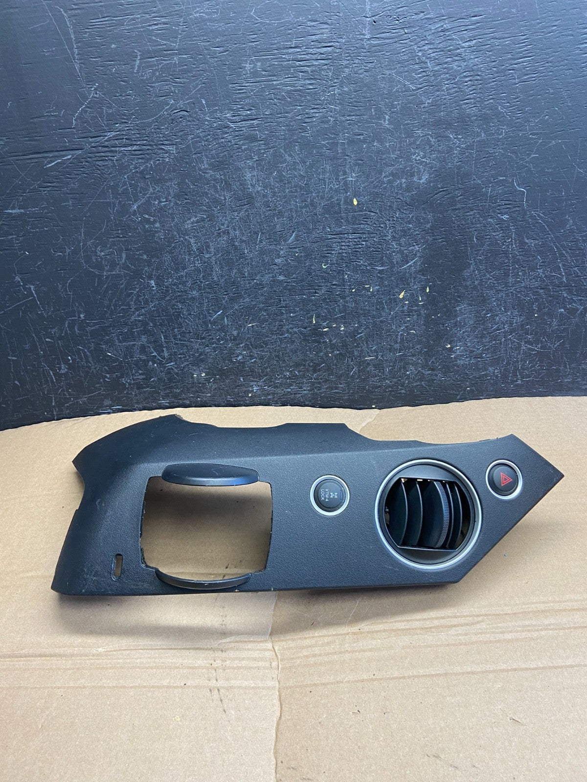 2009-2015 Honda Pilot Left Dash Vent Center Panel Bezel Hazard Button AF1778 DG0