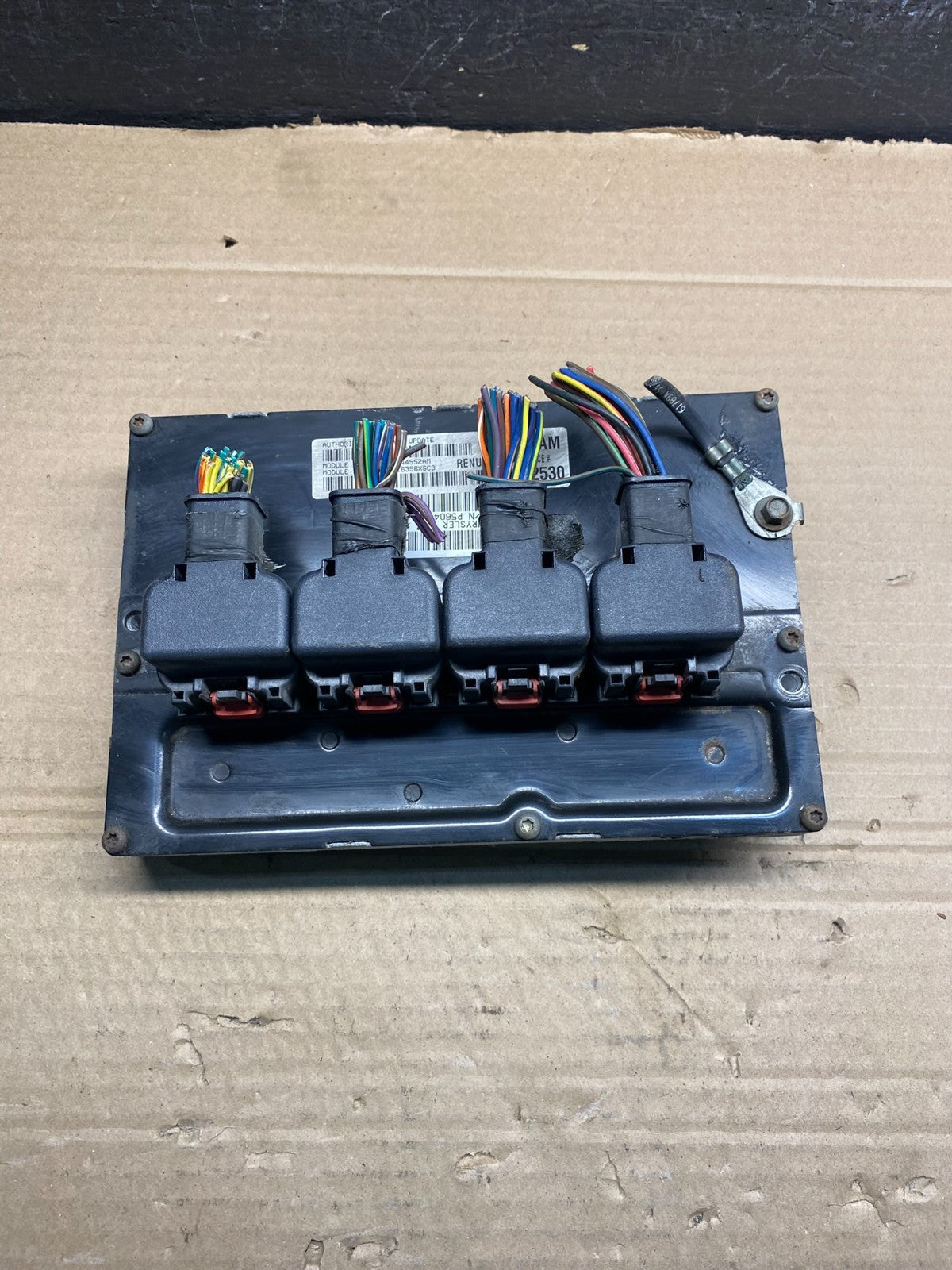 2005 Grand Cherokee Engine Computer 4.7L ECM ECU P56044552AM ad9465 DG0