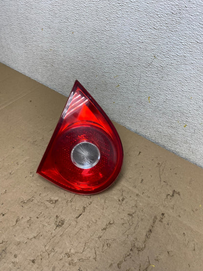 2006-2009 Volkswagen Golf Left Driver Lh Side Tail Light Inner Trunk N3475 DW2