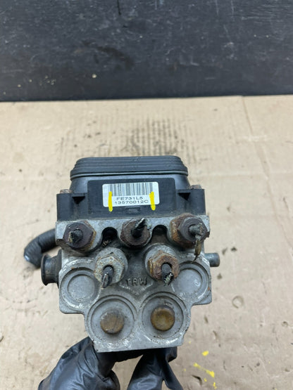 2003 - 2007 Ford E250 E350 ABS Anti Lock Brake Pump Module Oem R1789 DG5