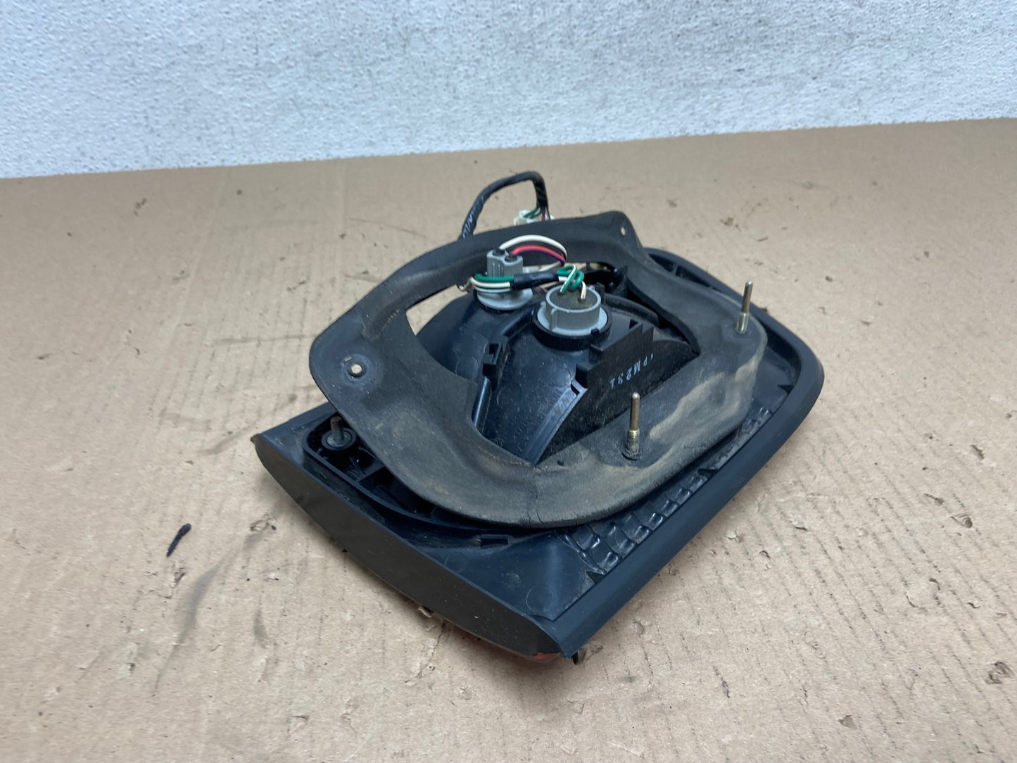 2001 2002 2003 Toyota Sienna Left Driver Lh Side Inner Tail Light AE8769 LK3