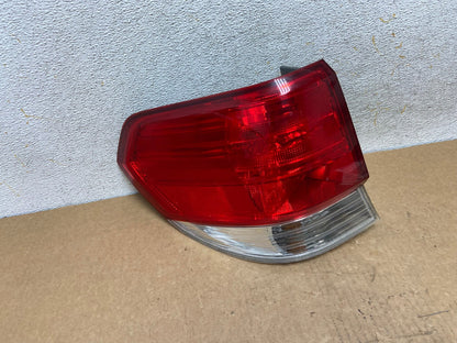 2008 2009 2010 Honda Odyssey Left Driver LH Side Tail Light AI3366 LK0