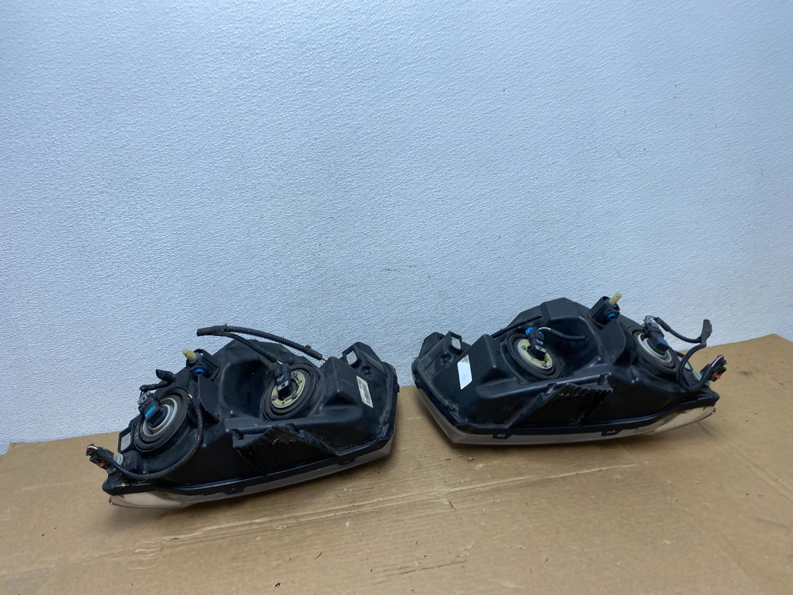 2011-2013 Jeep Grand Cherokee Left+Right Halogen Headlights AD3826 DW9