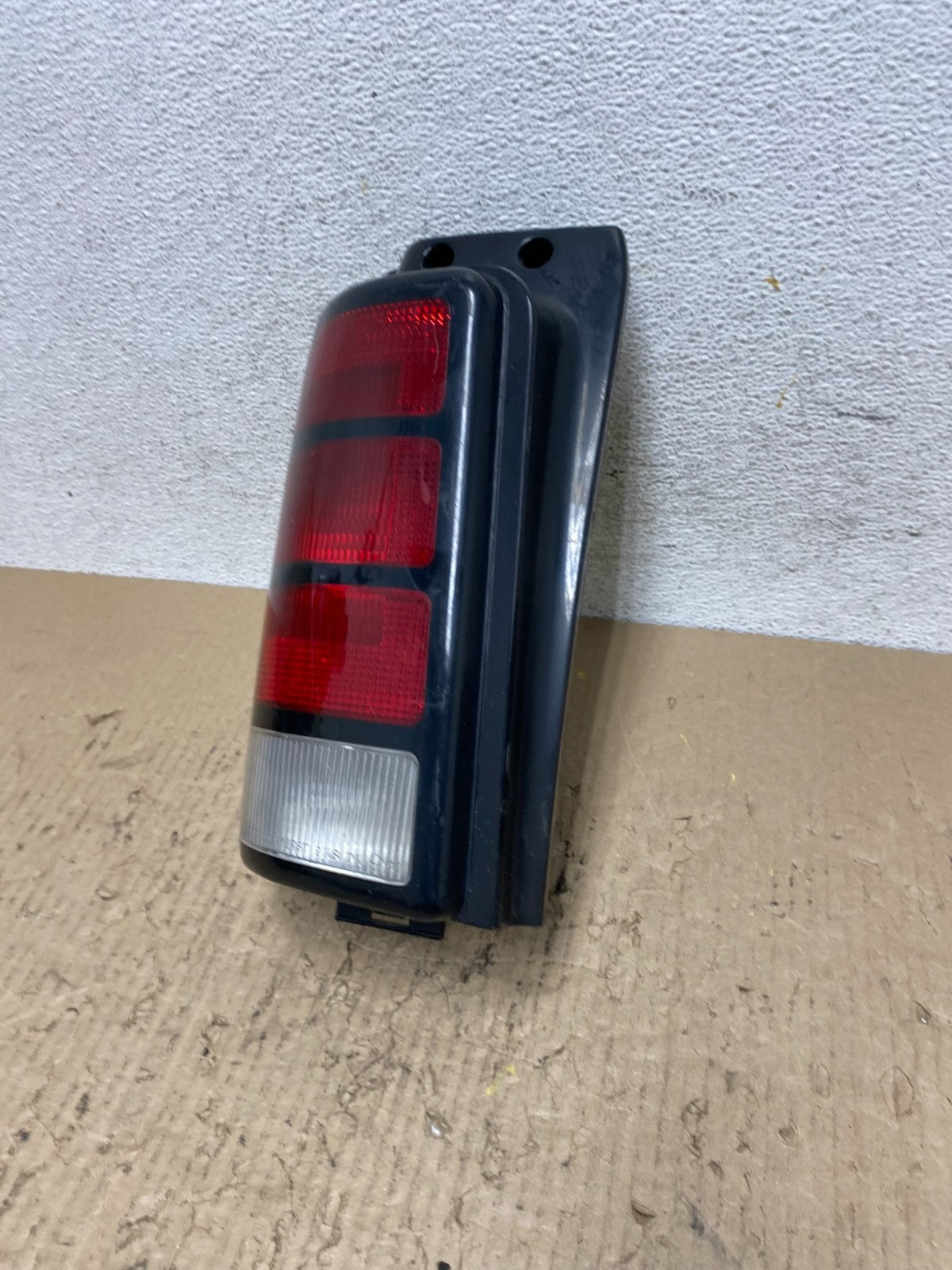 1994 to 1995 Dodge Grand Caravan Left Driver LH Side Tail Light AF7129 DG1