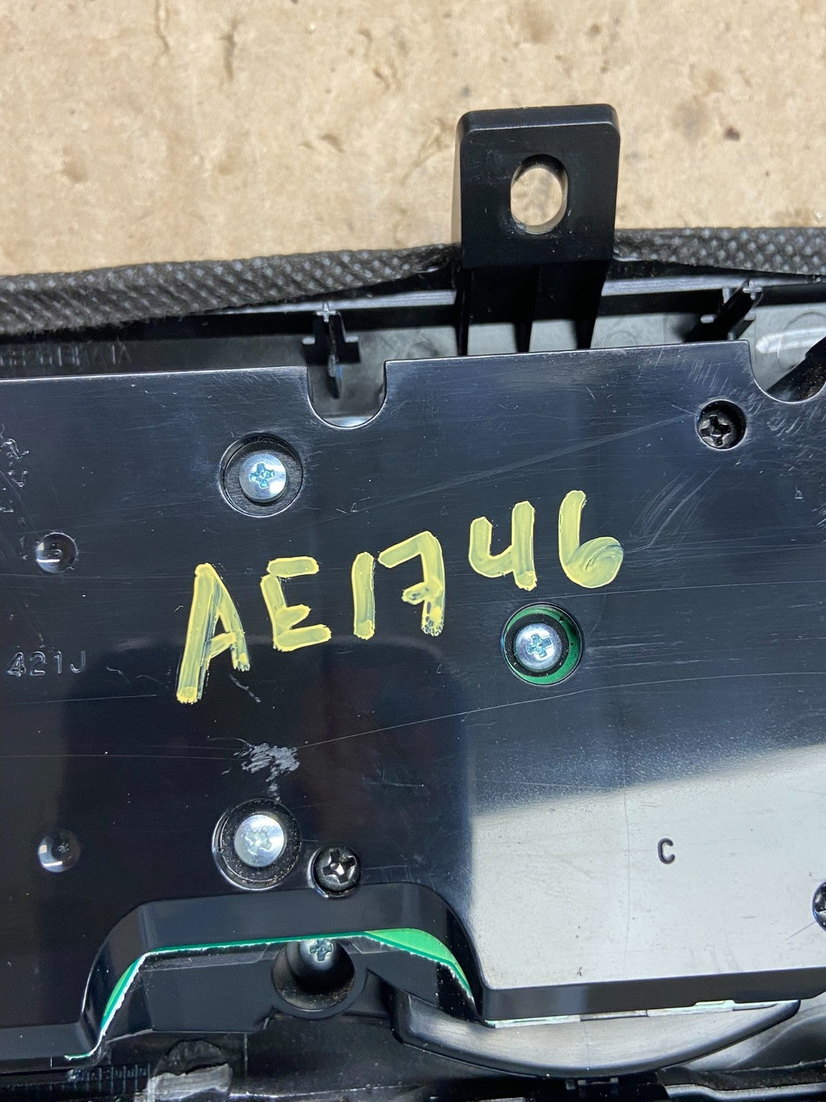 2013 to 2018 Nissan Pathfinder Radio Audio Information Control AE1746 DG5