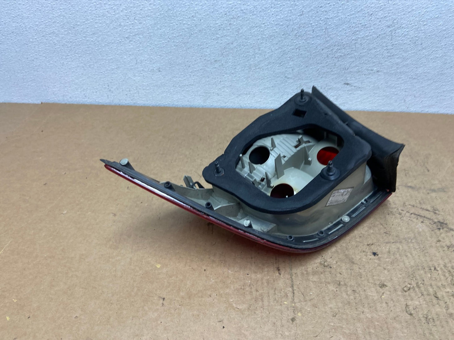 2003 to 2007 Saab 9-3 Left Driver LH Side Tail Light AC3589 LK3