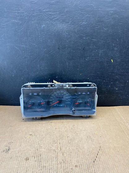 1998 to 2005 Mercury Grand Marquis Speedometer Cluster Gauge M4435 DG0