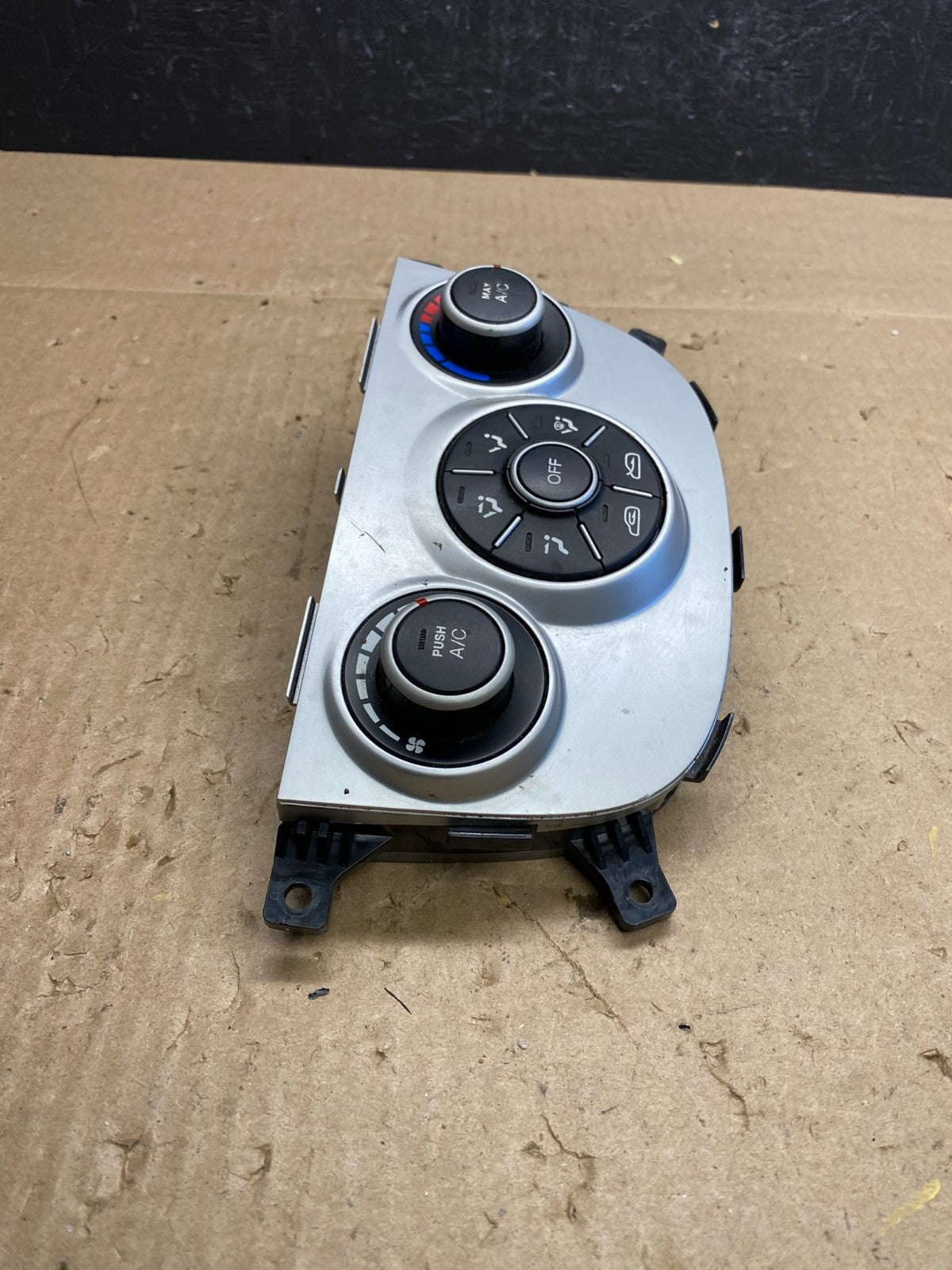 2010 2011 2012 Hyundai Santa Fe Automatic Climate AC Heater Control OE AC6494 DG2