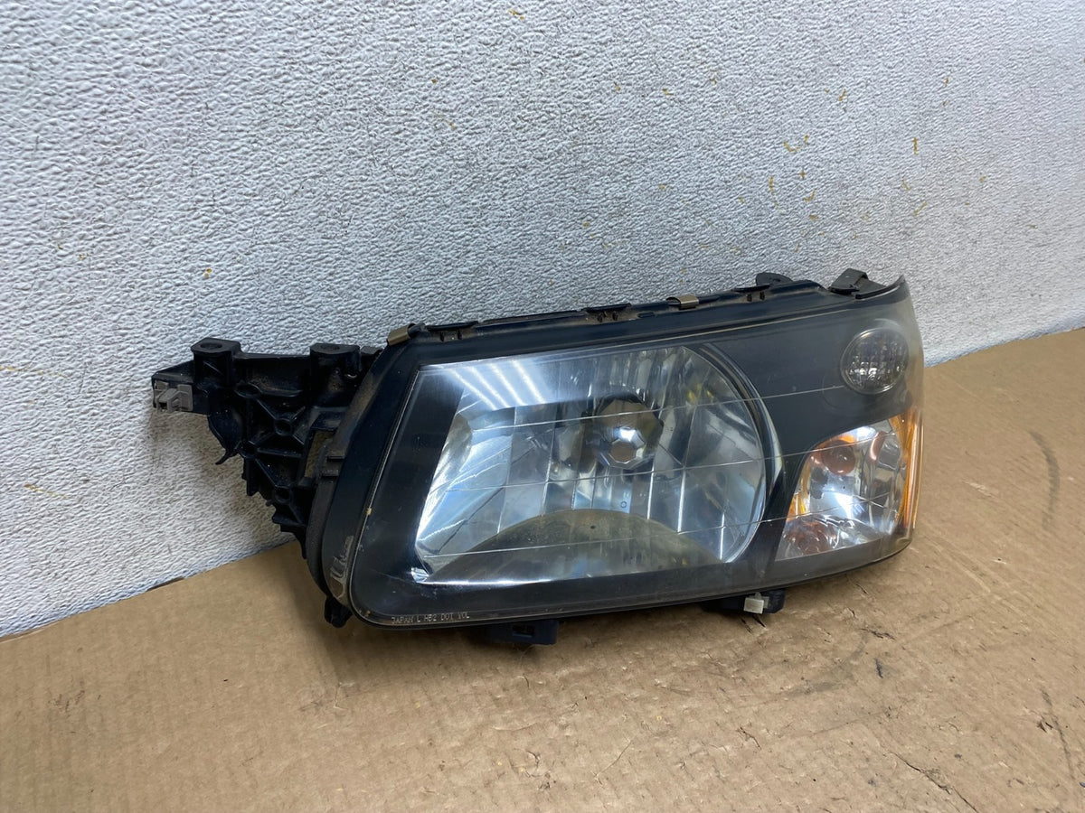 2003 2004 Subaru Forester Left Driver LH Headlight Halogen AI8178 DW2