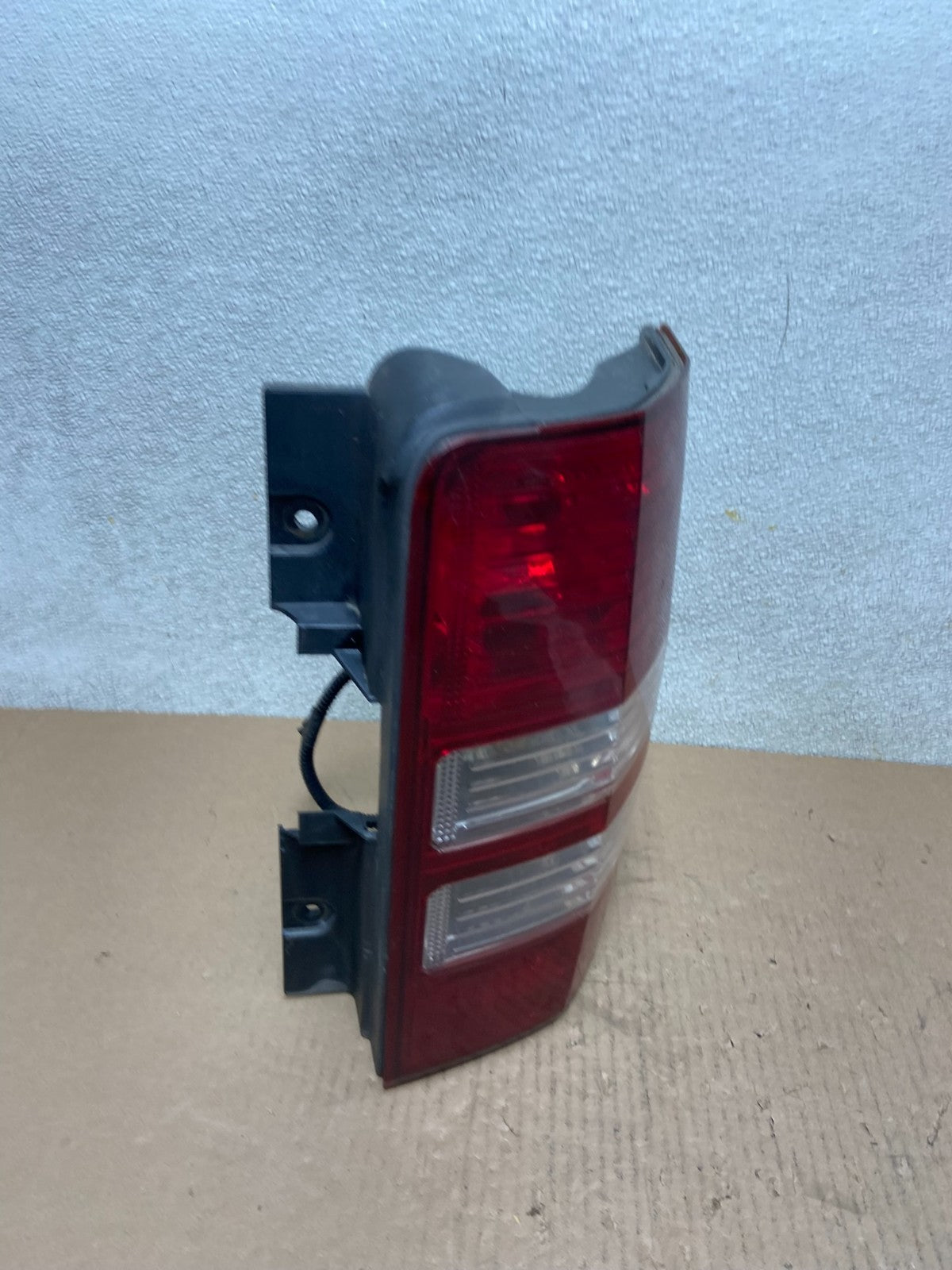 2008 to 2012 Jeep Liberty Right Passenger RH Side Tail Light OEM AB5979 LK2