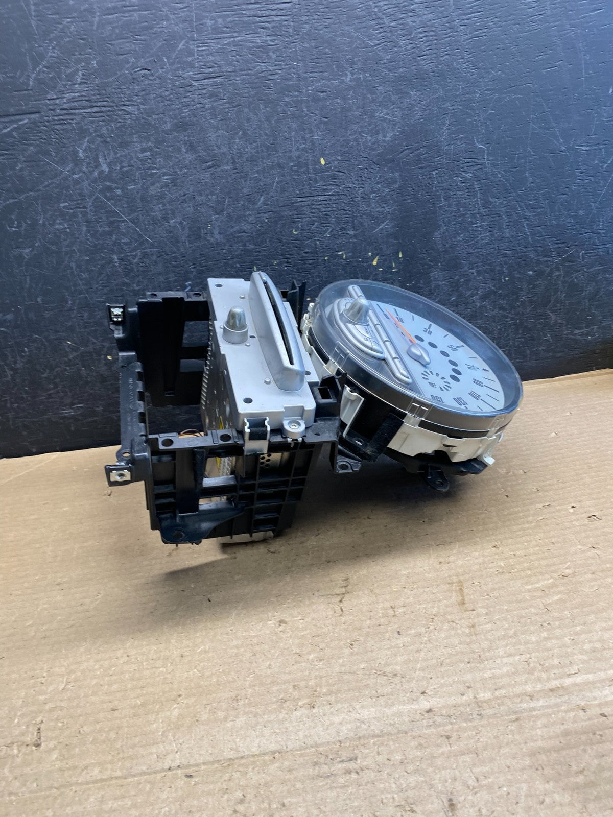 2007 - 2010 Mini Cooper Speedometer Cluster Gauge AH3880 DG2