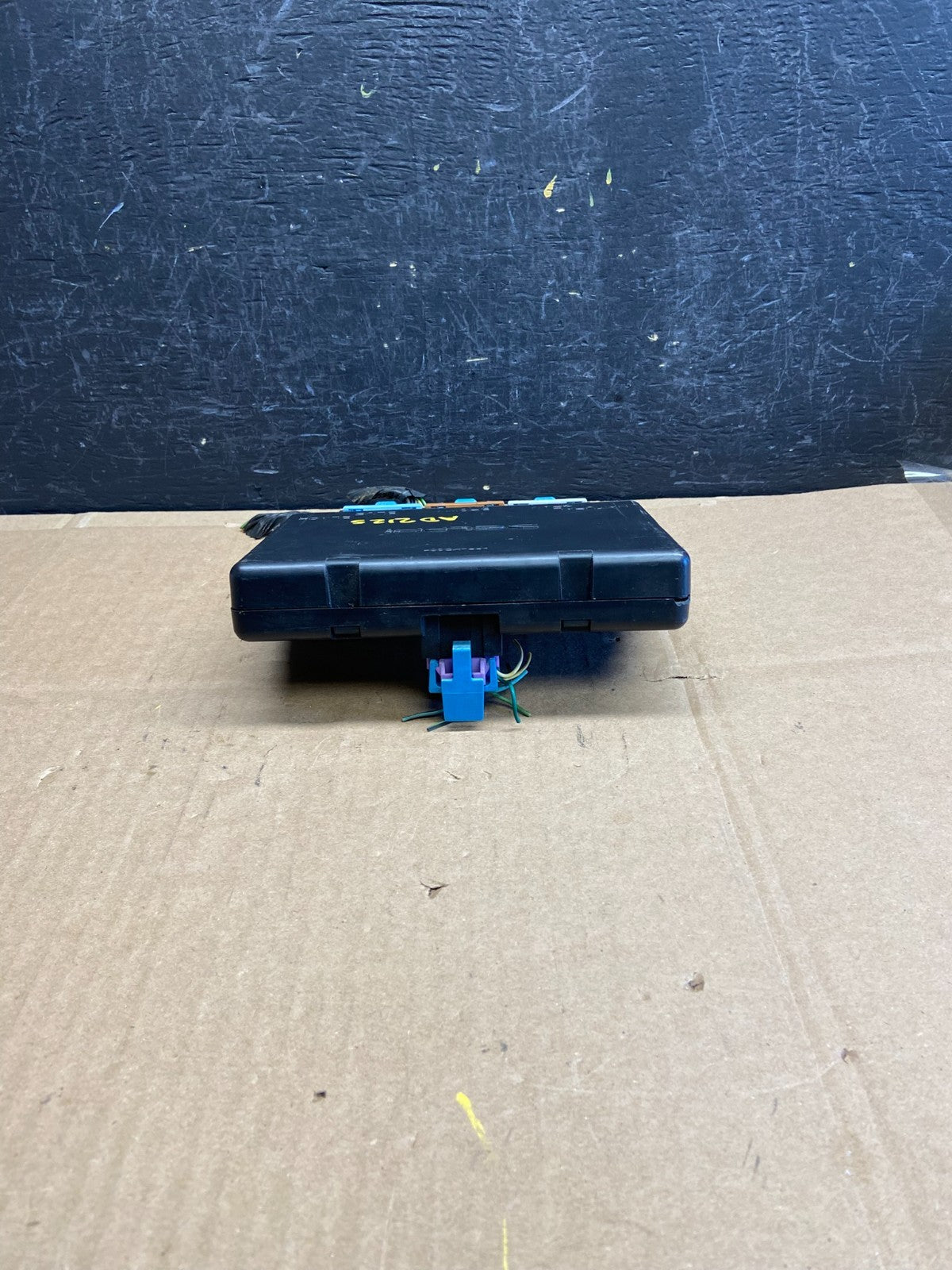 2003 - 2006 Chevrolet Avalanche Silverado Body Control BCM Module AD2125 DG0