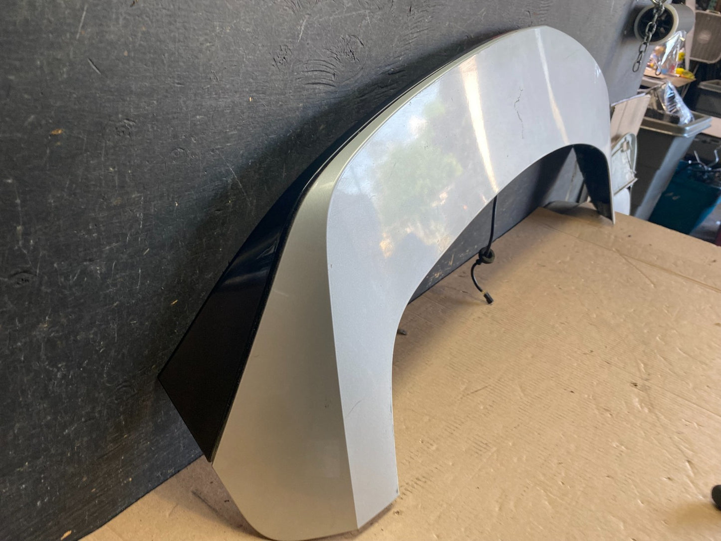 2010-2016 Cadillac Srx Upper Rear Spoiler Wing Brake Light Oem P5943 DG2