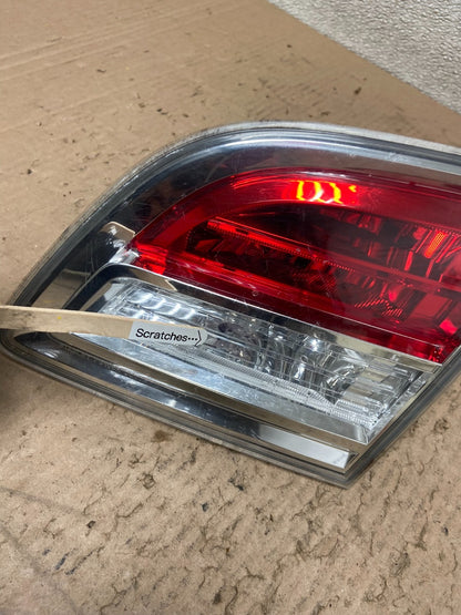 2007 2008 2009 Mazda Cx-9 Right Passenger Rh Side Inner Tail Light Oem Y0658 DW3