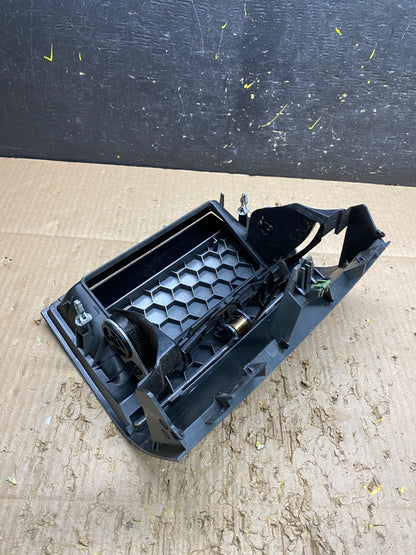 2003-2005 Lincoln Aviator Center Console Dash Trim Radio Cover  OEM V7483  DG4