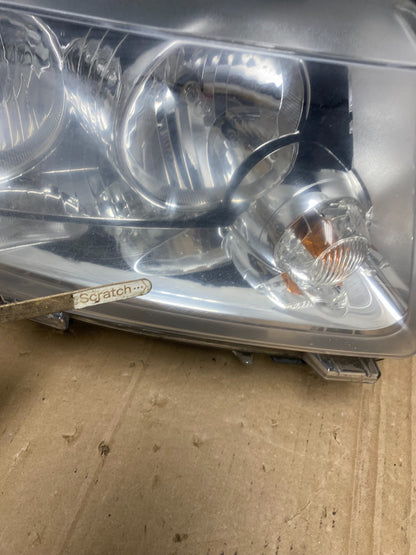 2011-2013 Jeep Grand Cherokee Left+Right Halogen Headlights T8174 DW4