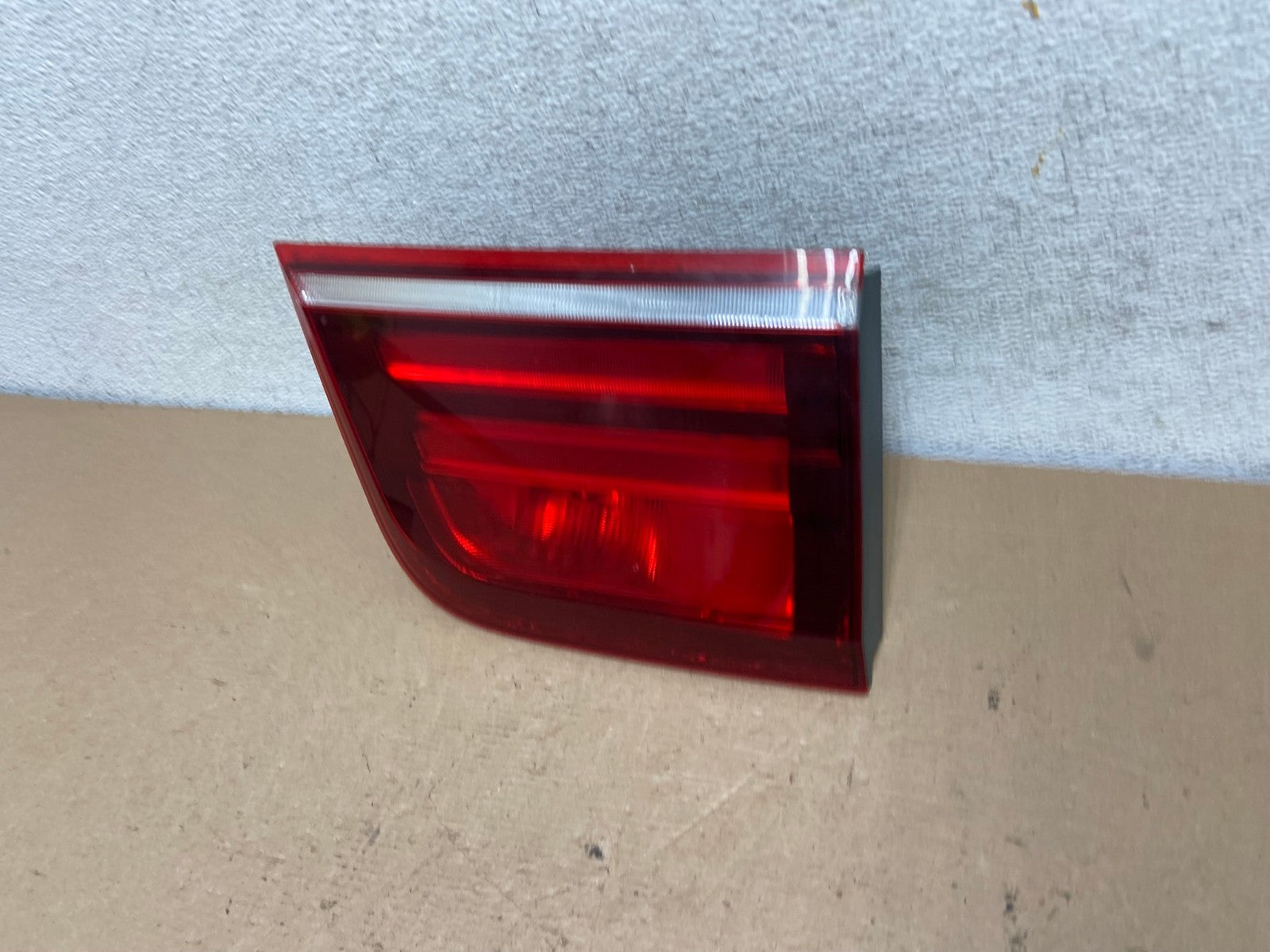 2011 2012 2013 Bmw X5 E70 Right Passenger RH Side Inner Tail Light AF4856 LK1