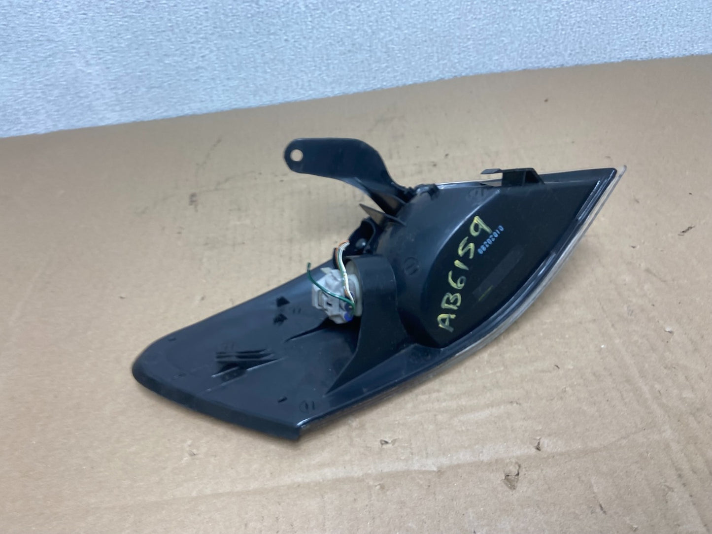 1997 1998 1999 Toyota Camry Left Driver LH Turn Signal AB6159 DW5