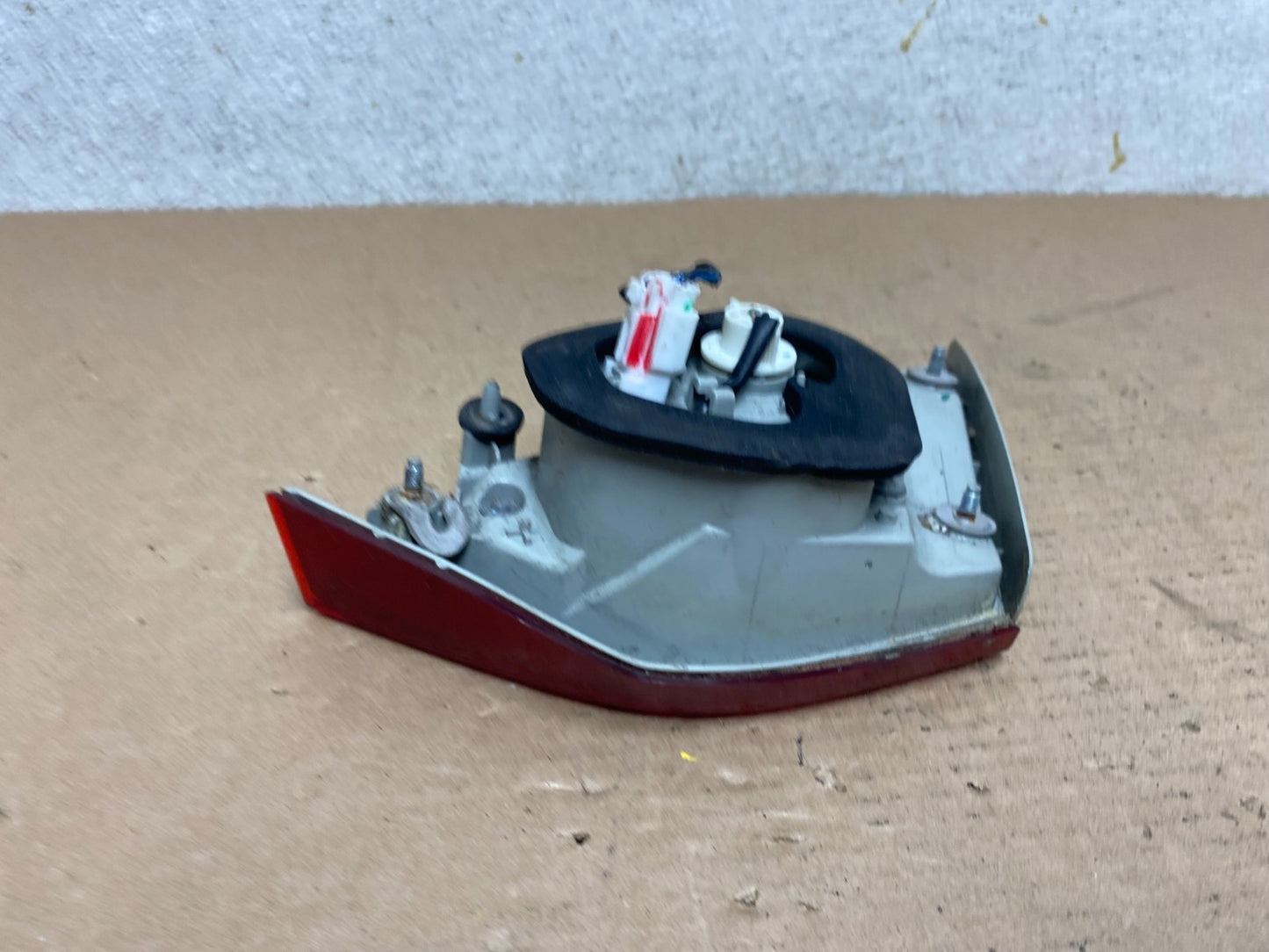 2011 2012 2013 2014 Hyundai Sonata Left Driver Inner Tail Light Oem O9795 DW3