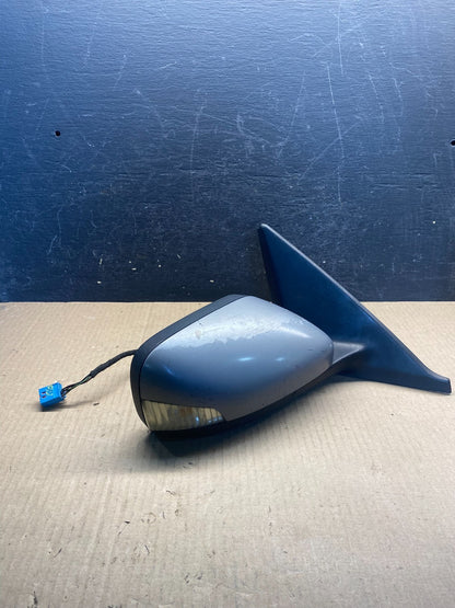 2004-2006 Volvo S40 Right Passenger Side Turn Signal View Door Mirror AG9478 DW1