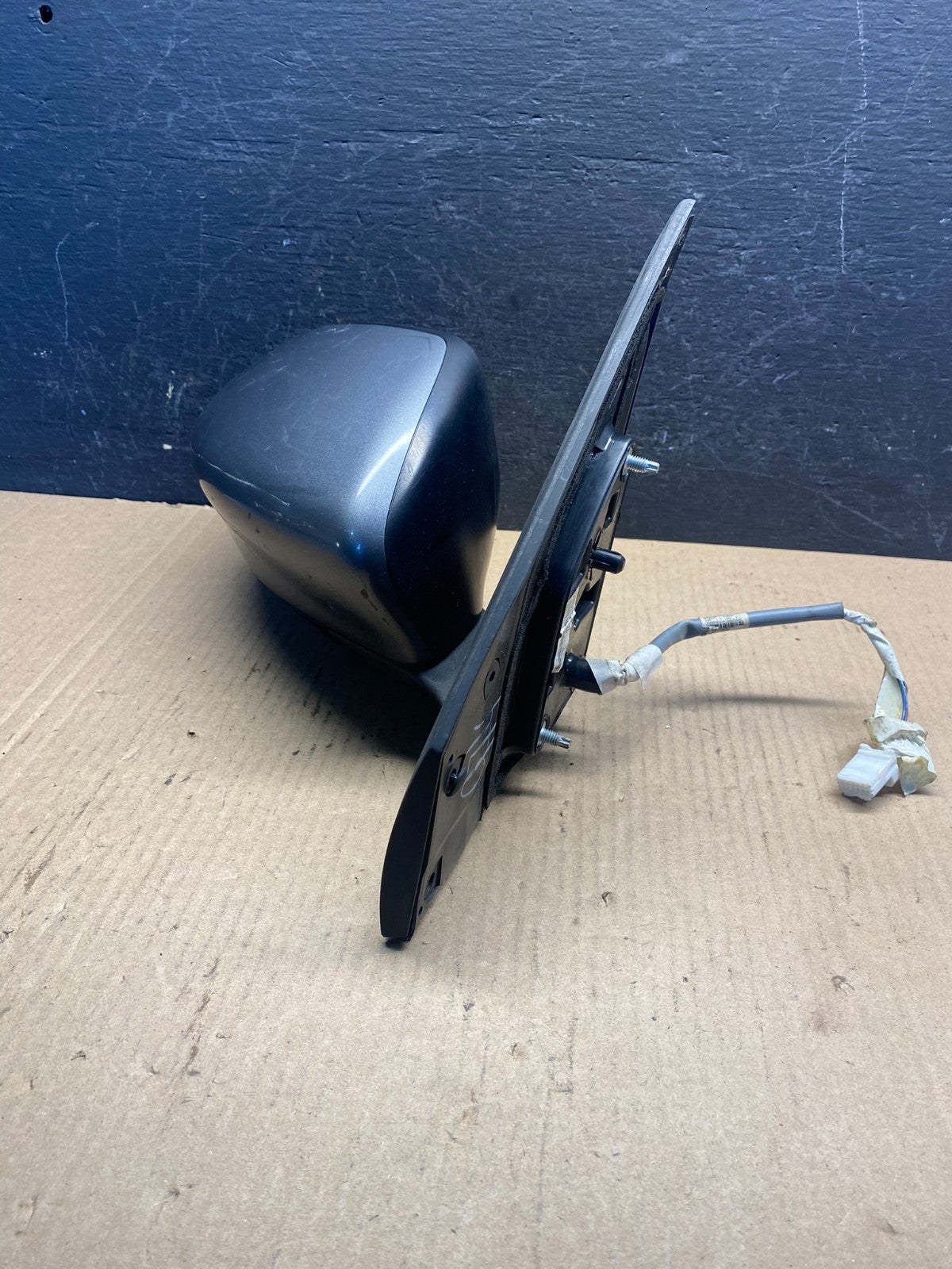 2013 to 2019 Nissan Sentra Right Passenger Side Door Mirror AE6347 DW2