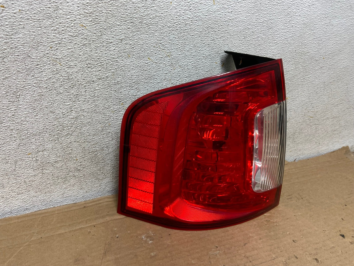 2011 2012 2013 2014 Ford Edge Left Driver Lh Side Tail Light AH8513 LK1
