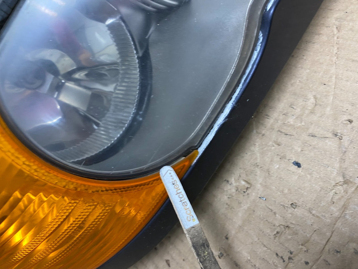 2000 to 2003 BMW 325Ci 330Ci E46 Coupe Right Side Halogen Headlight AI1242 DW3