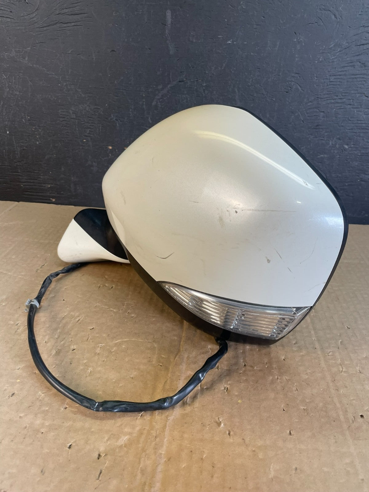 2011 to 2017 Nissan Quest Left Driver LH View Door Mirror AC9861 DW1