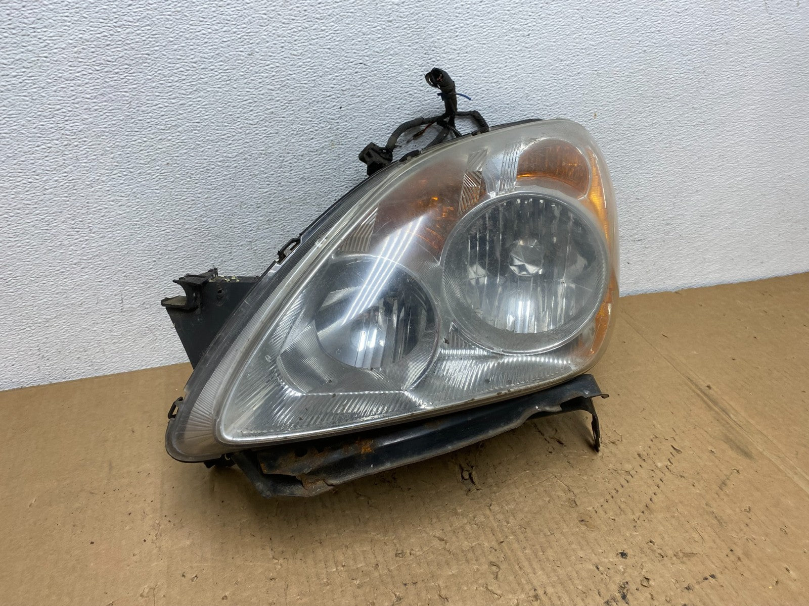 2005 -2006 Honda Crv Cr-v Left Driver LH Halogen Headlight DEPO AD2460 DW2