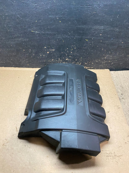 2005 to 2007 Honda Odyssey Black Engine Cover OEM 3.5L No # v9342 DG2