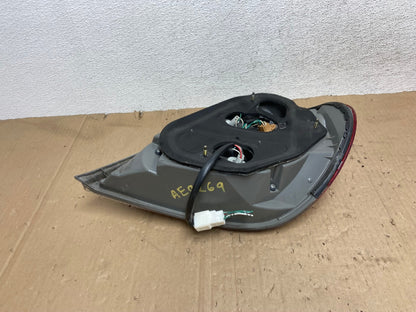 2005 to 2006 Toyota Camry Tail Light Left Driver Lh Side AE9269 LK4