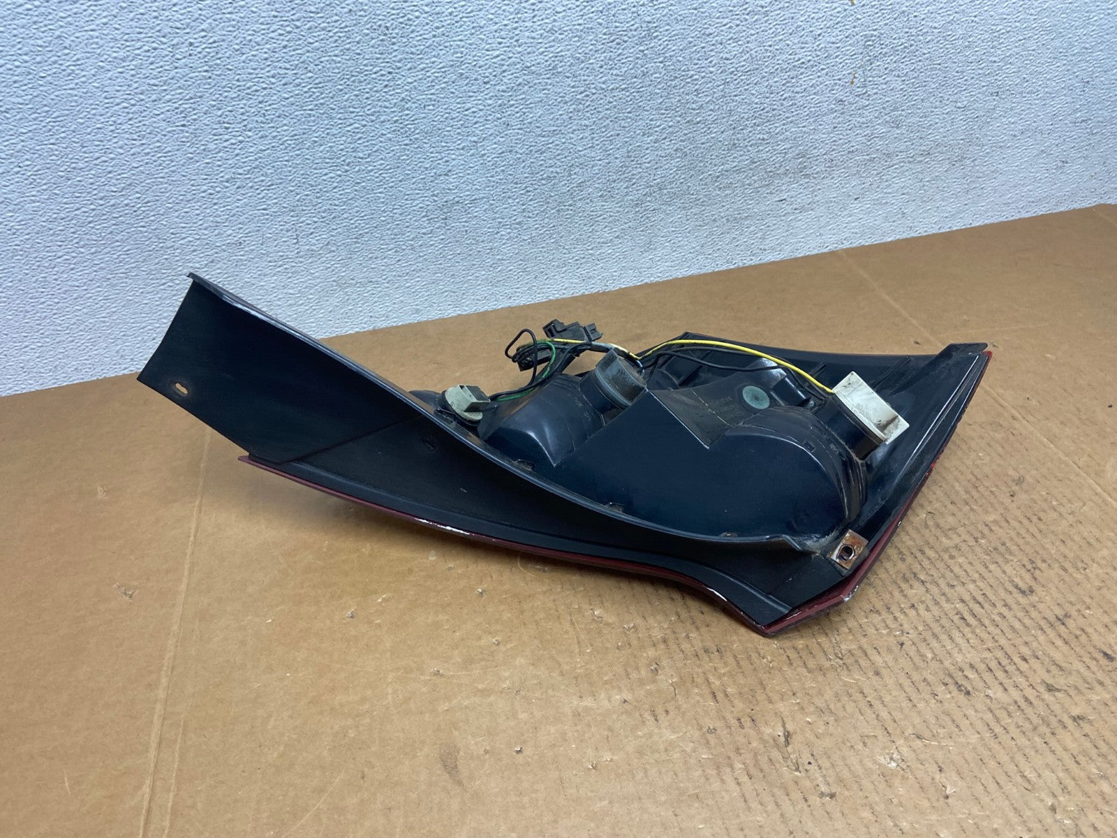 2003-2007 Saturn Ion Passenger Right RH Side Tail Light Tail Light AE0478 LK4