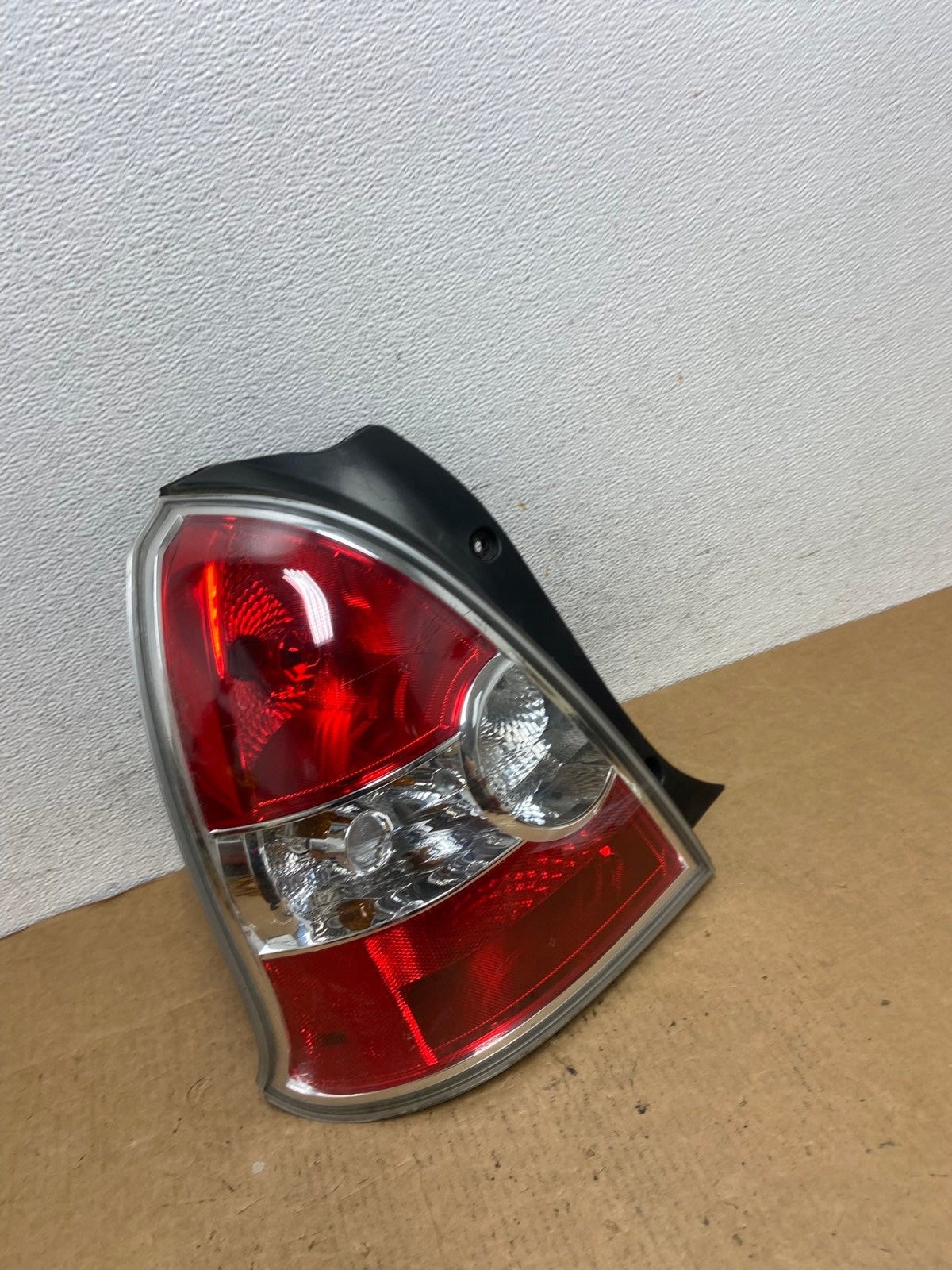 2007-2011 Hyundai Accent Hatchback Left Driver LH Side Tail Light AD4645 LK2
