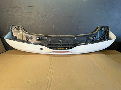 2014 - 2019 Jeep Grand Cherokee Liftgate Back Door Spoiler & Light ac5296 DG6