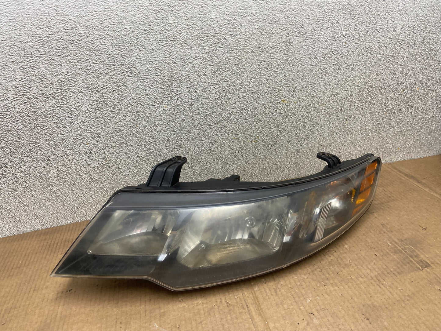 2010 2011 2012 Kia Forte Left Driver Side Headlight Halogen Oem AA6232 DW0