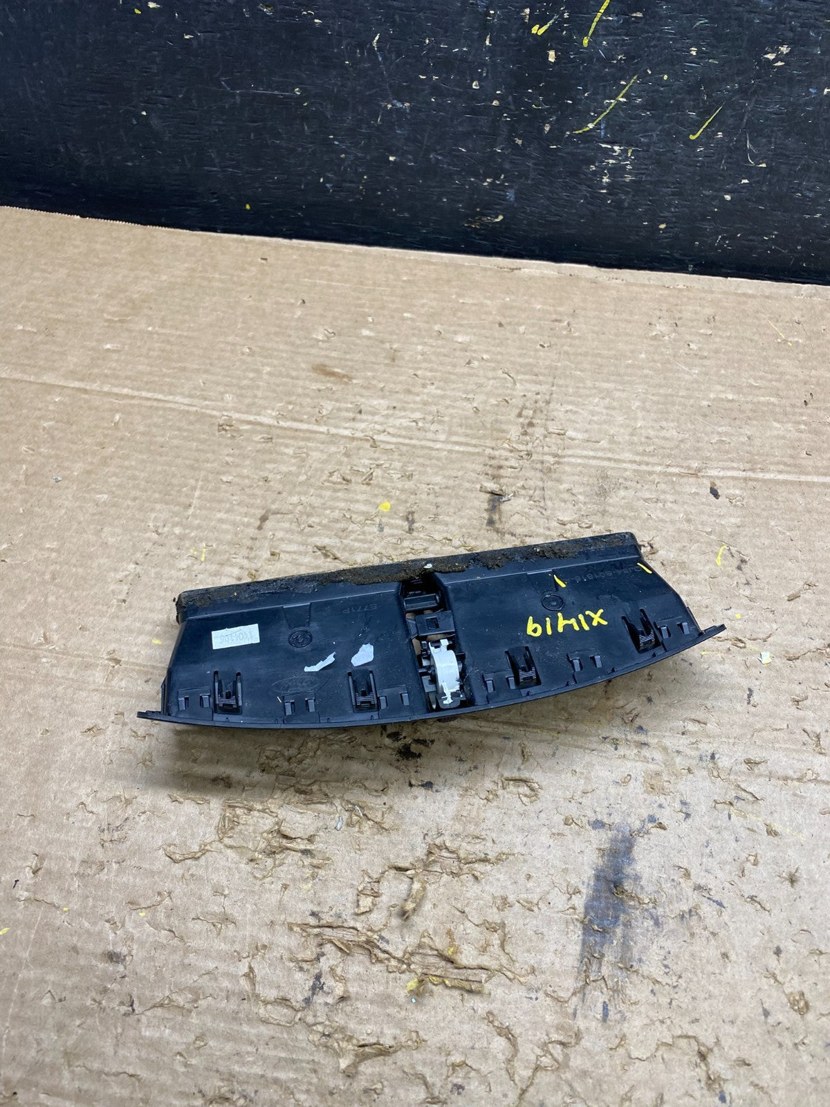 2013 to 2016 Ford Escape Center Dashboard Dash Air Vent Oem x1419 DG4