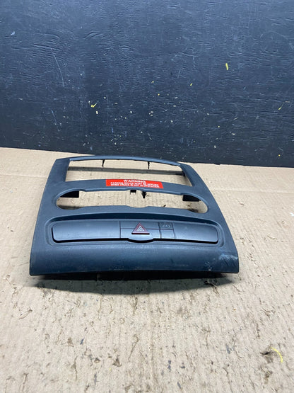2007-2018 Mercedes Dodge Sprinter Center Console Radio Instrument Panel Q1124 DG1