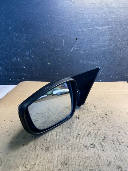 2011-2015 Hyundai Elantra Left Driver View Door Mirror OEM Z2216 MS9