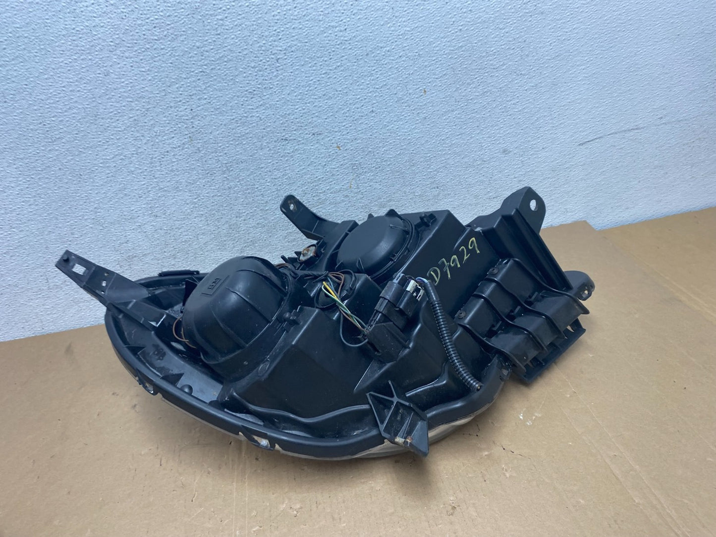 2010-2015 Chevrolet Equinox Halogen Headlight Left Driver LH Side AD7929 DW7