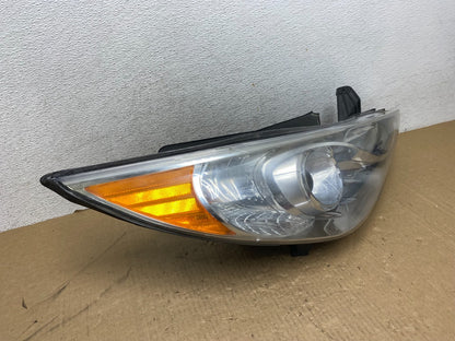 2011 - 2014 Hyundai Sonata Right Passenger Rh Side Headlight Halogen AG0543 DW2