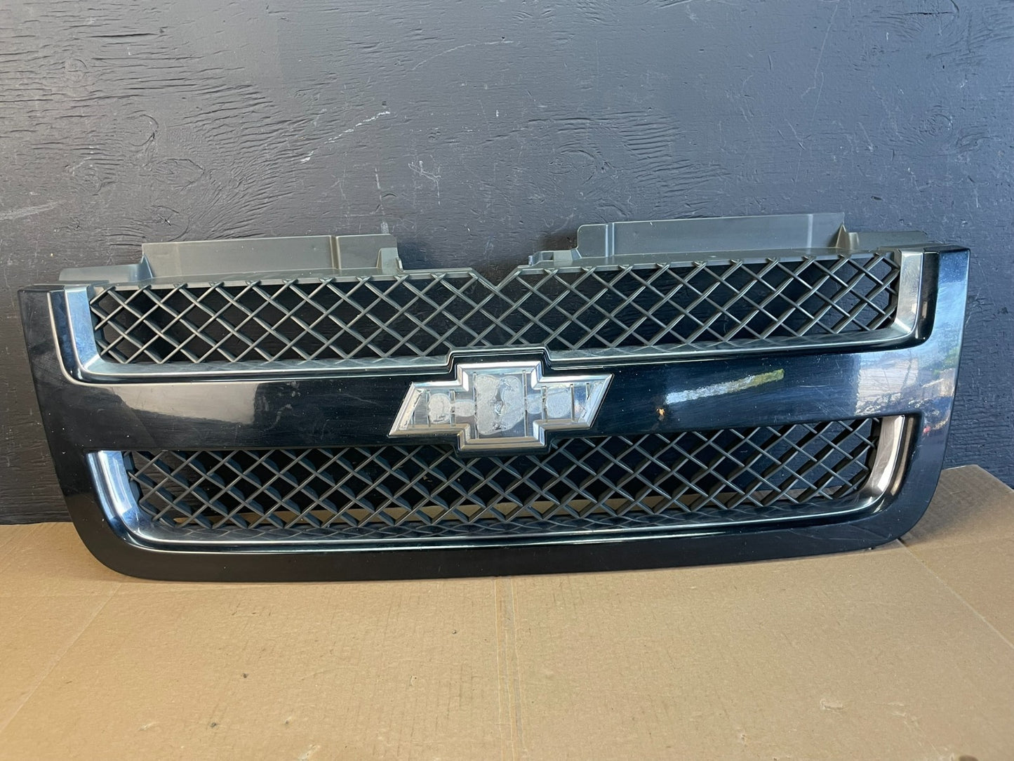 2006 to 2009 Chevrolet Trailblazer Front Upper Grille Grill Oem AC2195 DG0