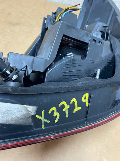 2004 -  2007 BMW 5 Series E60 Left Driver LH Side Tail Light OEM X3729 DW6