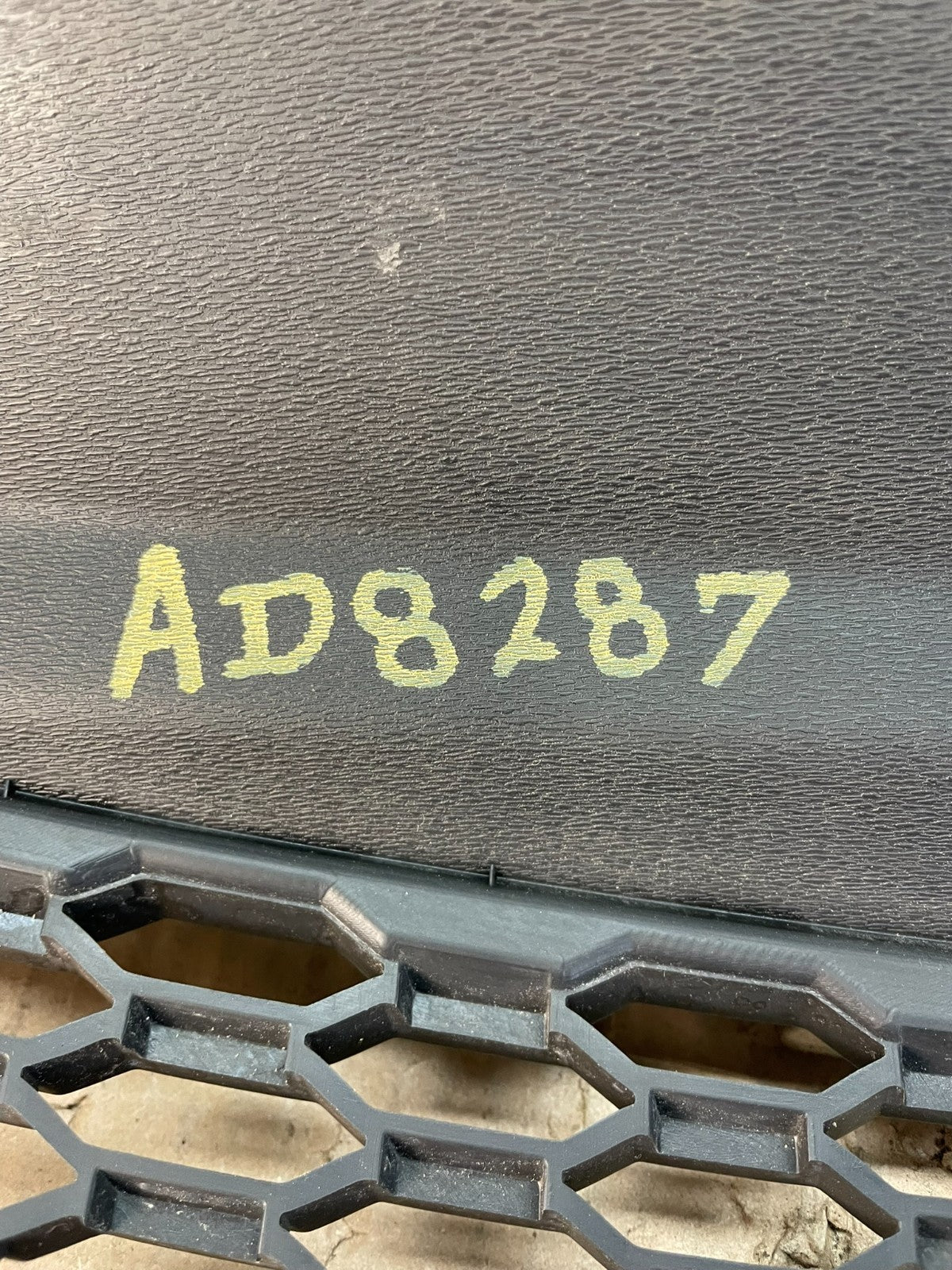 2011 to 2018 Dodge Journey Front Upper Chrome Grill Grille AD8287 DG5