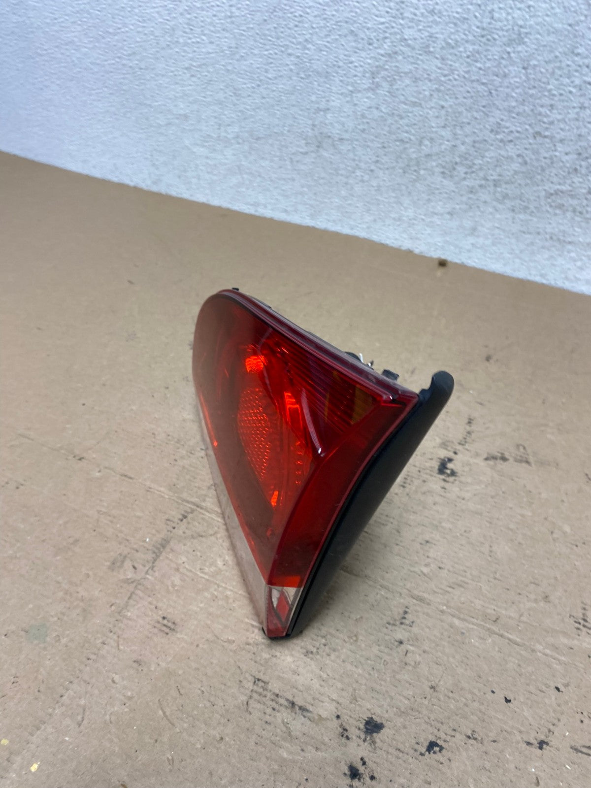 2010 to 2014 Volkswagen Golf GTI Right Inner Tail Light AF4587 LK1