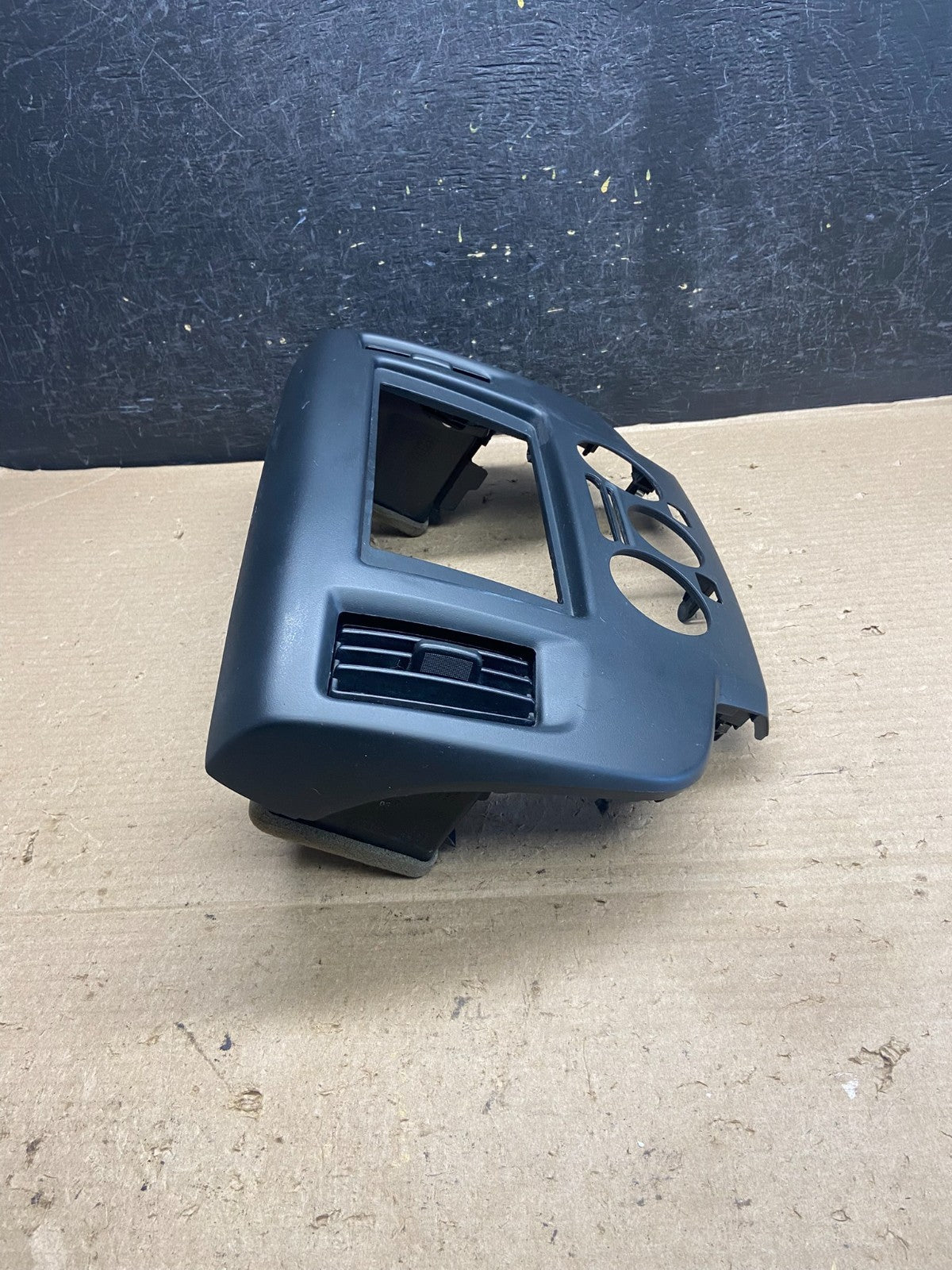 2013-2021 Nissan NV200 Center Console Radio Climate Control Air Vent AH5386 DG1