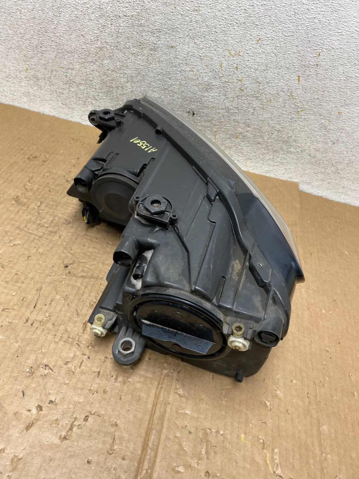 2011 to 2014 Volkswagen Jetta Right Passenger RH Headlight Halogen AI5501 DW5