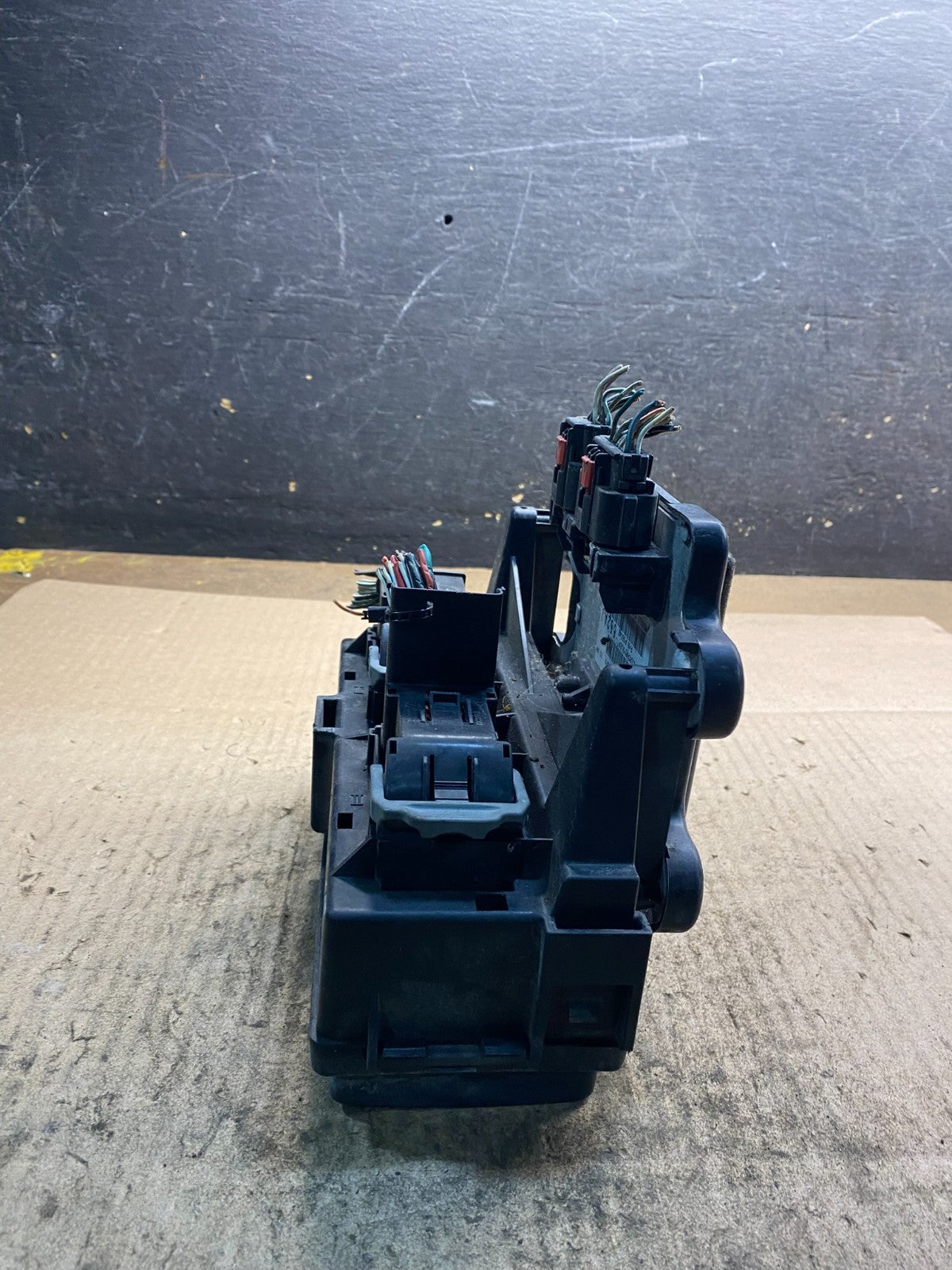 2005 Jeep Grand Cherokee BMC Body Module Power Fuse Box Relay  z4971 DG3